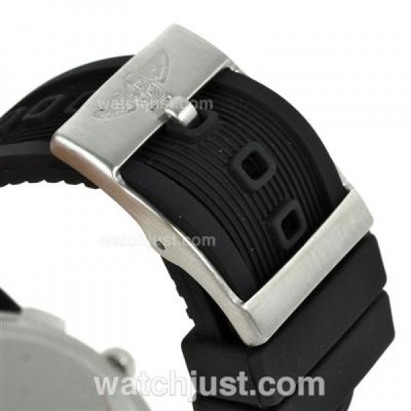 Breitling Super Ocean Working Chronograph with Black Dial-Rubber Strap