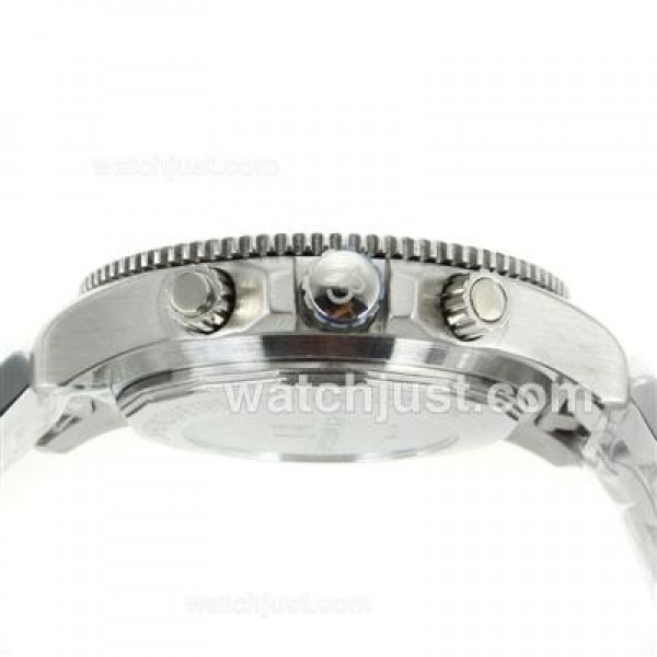 Breitling Super Ocean Working Chronograph Black Bezel with Black Dial S/S-Blue Needles