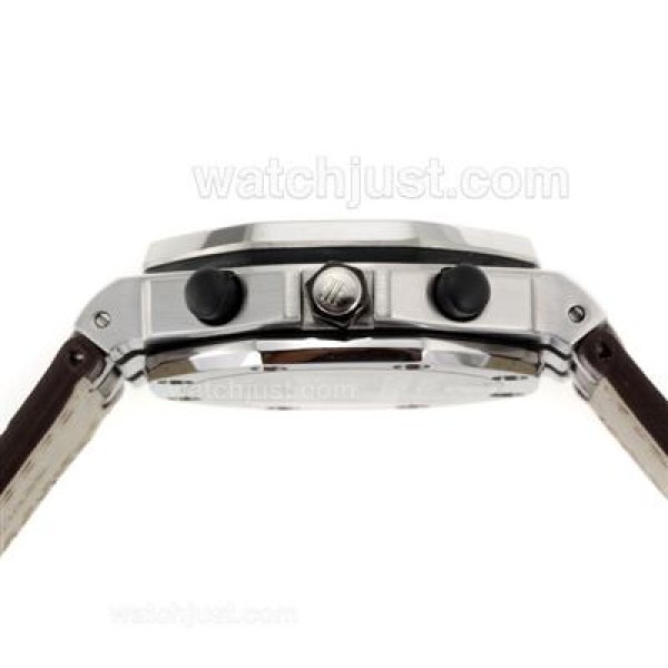 Audemars Piguet Royal Oak Offshore Working Chronograph with White Dial-Leather Strap