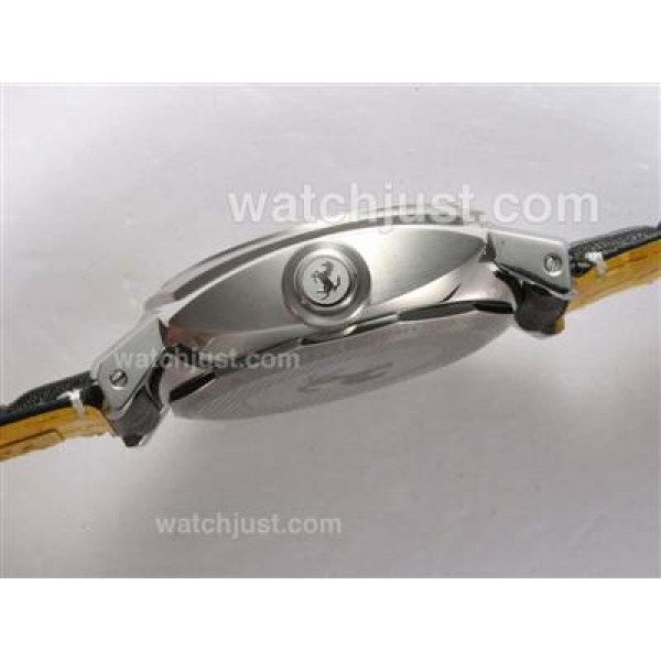 Panerai Ferrari Scuderia FER 00009 GMT Swiss Valjoux 7750 Movement