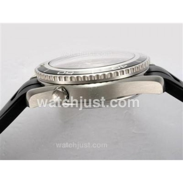 UK Best Quality Omega Seamaster Planet Ocean Replica Watches With Black Dials For Men
