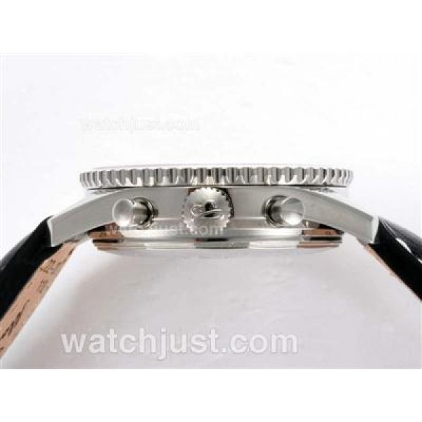 Breitling Navitimer Chronograph Swiss Valjoux 7750 Movement AR Coating with Black Dial