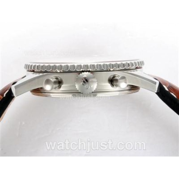 Breitling Navitimer World Chronograph Swiss Valjoux 7750 Movement with Black Dial-Deployment Buckle