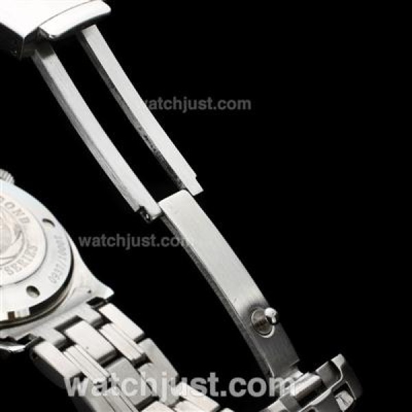 Omega Seamaster James Bond 007 40th Anniversary Edition Automatic With Dark Blue Dial S/S(Gift Box & Extra Strap Included)