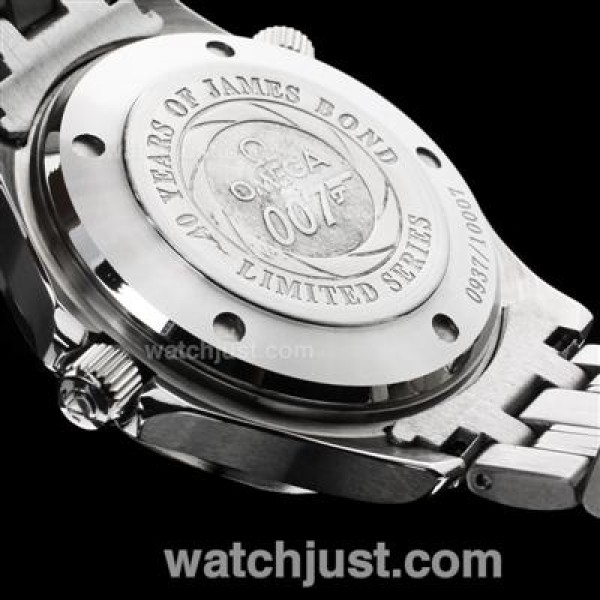Omega Seamaster James Bond 007 40th Anniversary Edition Automatic With Dark Blue Dial S/S(Gift Box & Extra Strap Included)