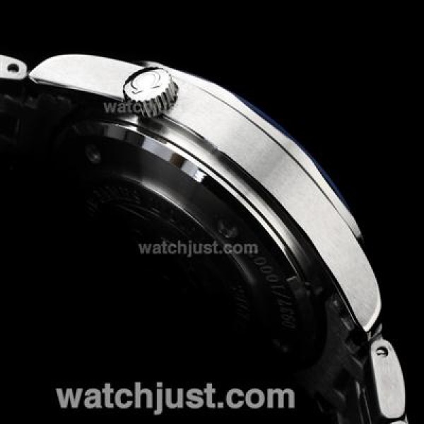 Omega Seamaster James Bond 007 40th Anniversary Edition Automatic With Dark Blue Dial S/S(Gift Box & Extra Strap Included)