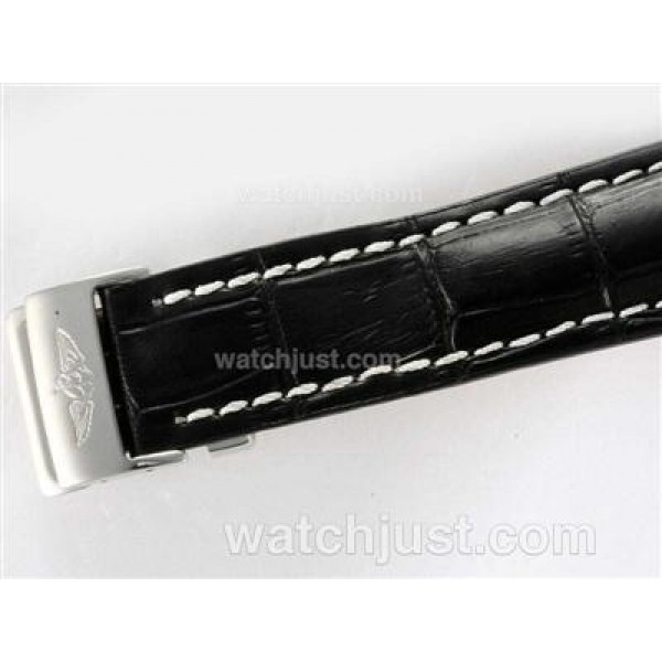 Breitling Super Ocean Automatic with White Dial and Black Bezel