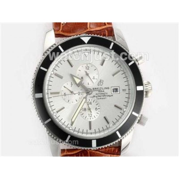 Breitling Super Ocean Automatic with White Dial and Black Bezel