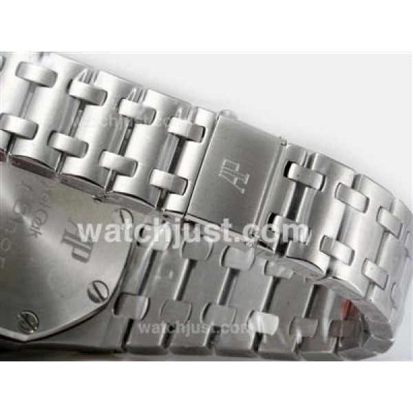 UK Perfect Fake Audemars Piguet Royal Oak Chronograph Swiss Valjoux 7750 Movement-Running Secs at 12 Watches