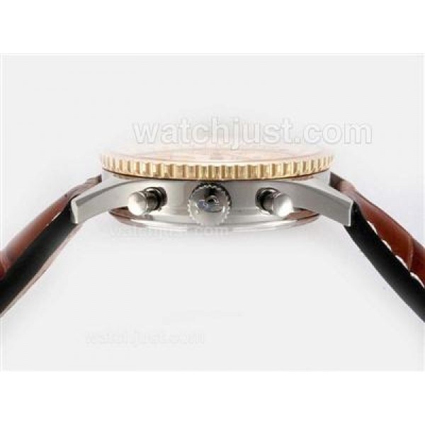 Breitling Navitimer Chronograph Swiss Valjoux 7750 Movement Two Tone Case with White Dial