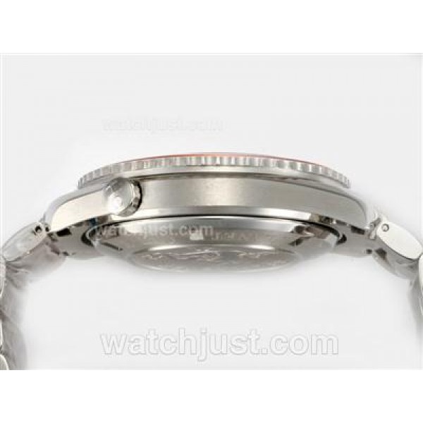 UK AAA Quality Omega Seamaster Planet Ocean Replica Watches With Black Dials For Men