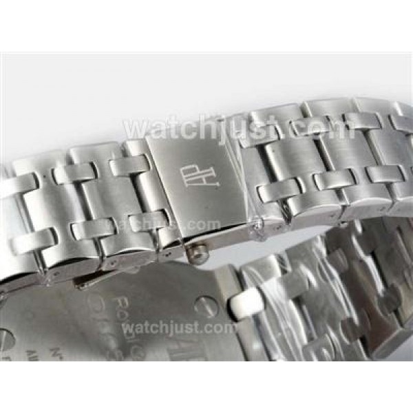 UK Swiss Made Replica Audemars Piguet Royal Oak Chronograph Swiss Valjoux 7750 Movement-Running Secs at 12 Watches