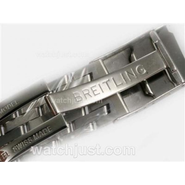 Breitling Navitimer Chronograph Swiss Valjoux 7750 Movement Black Dial With Number Marking