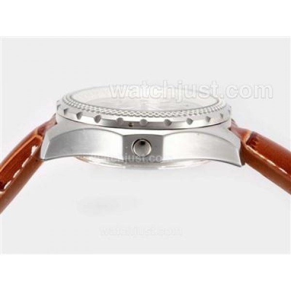 Breitling for Bentley GT Working Chronograph with White Dial-Deployment Buckle