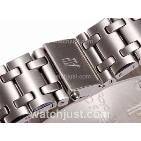 Audemars Piguet Royal Oak Chronograph Swiss Valjoux 7750 Movement with Blue Dial