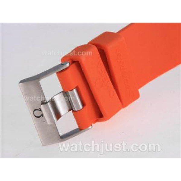 Omega Casino Royal 007 Planet Ocean With Orange Bezel-Same Structure As ETA Version-High Quality