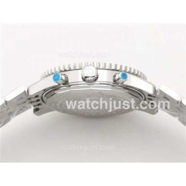Breitling Navitimer World Working Chronograph With White Dial