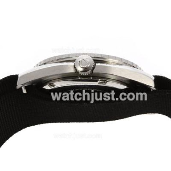 Omega Seamaster 300 Date Swiss ETA 2824 Movement with Nylon Strap-Vintage Edition