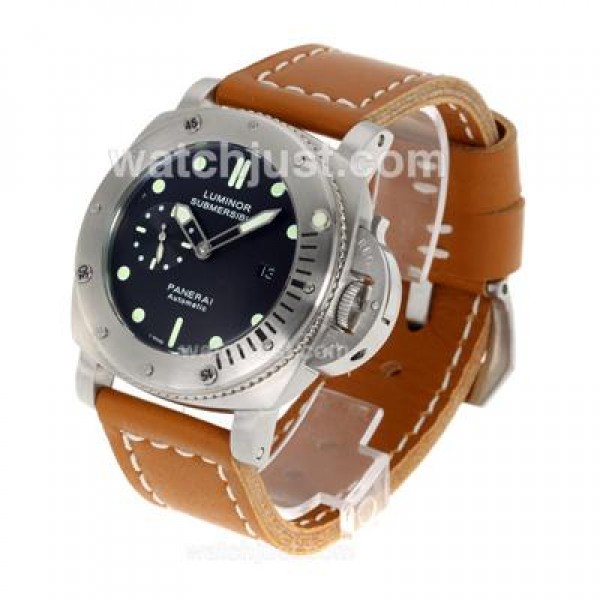 Panerai Luminor Submersible Automatic with Black Dial-Leather Strap 47MM