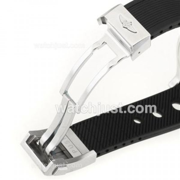 Breitling Skyland Avenger Working Chronograph with Black Dial-Rubber Strap