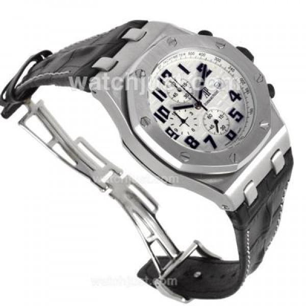 Audemars Piguet Royal Oak Offshore Working Chronograph with White Dial-Leather Strap