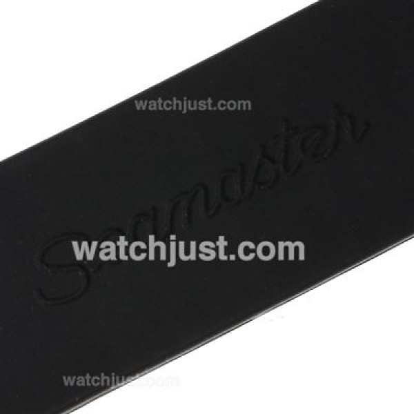 Omega Seamaster Planet Ocean Automatic with White Markers-Rubber Strap