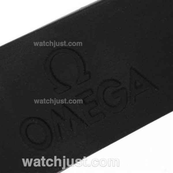 Omega Seamaster Planet Ocean Automatic with White Markers-Rubber Strap