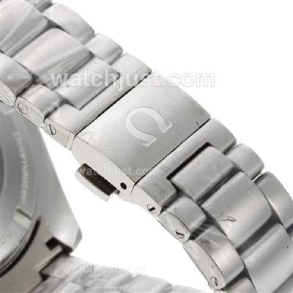 Omega Seamaster Day-Date Automatic with White Dial S/S