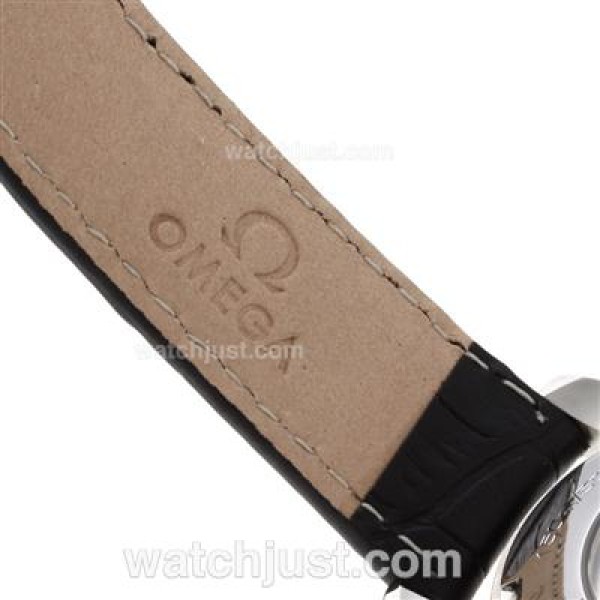 Omega Seamaster Automatic with Black Dial-Leather Strap