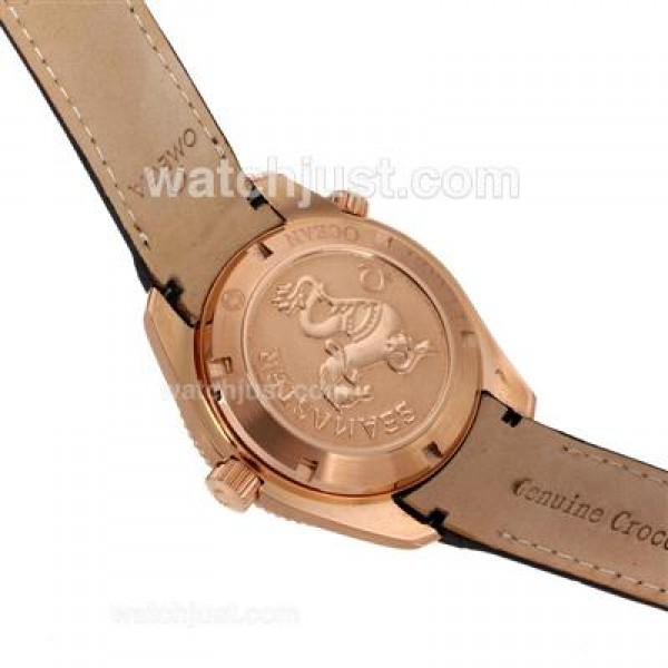 UK Best Quality Omega Seamaster Replica Watches With Black Dials For Men