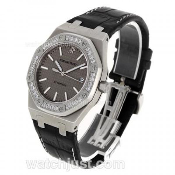Audemars Piguet Royal Oak Swiss ETA 2824 Movement Diamond Bezel with Gray Checkered Dial-Leather Strap