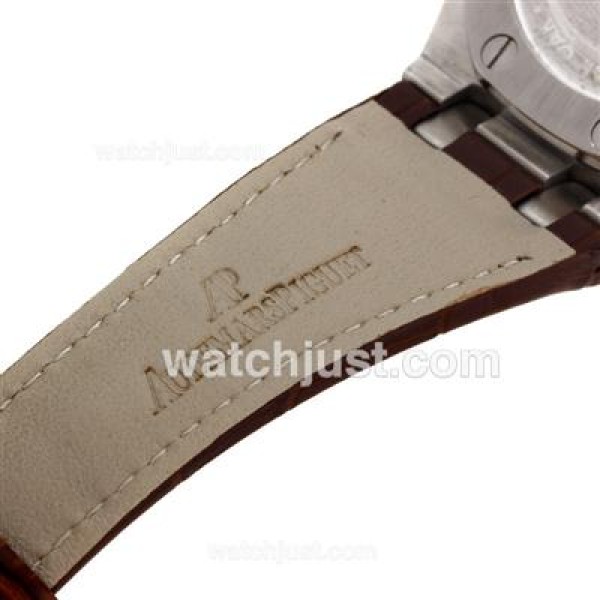 Audemars Piguet Royal Oak Chronograph Swiss Valjoux 7750 Movement Diamond Bezel and Case with White Checkered Dial-Leathe