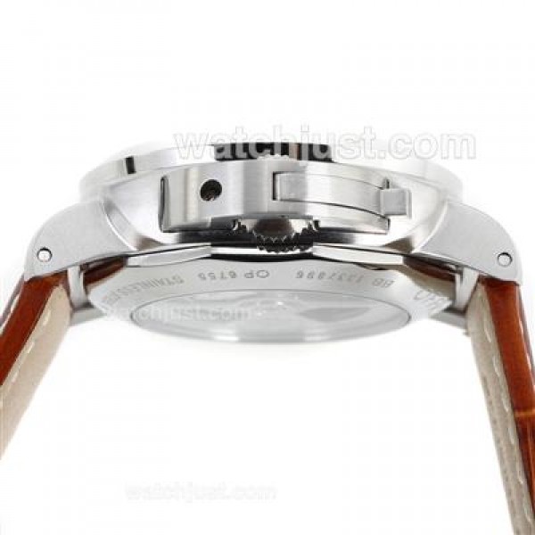 Panerai Luminor GMT Swiss Valjoux 7750 Movement with Black Dial-Leather Strap
