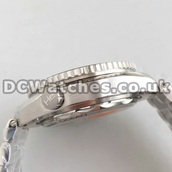 UK Perfect Replica Omega Planet Ocean Watch1901 Watchs With Black Dials For Men